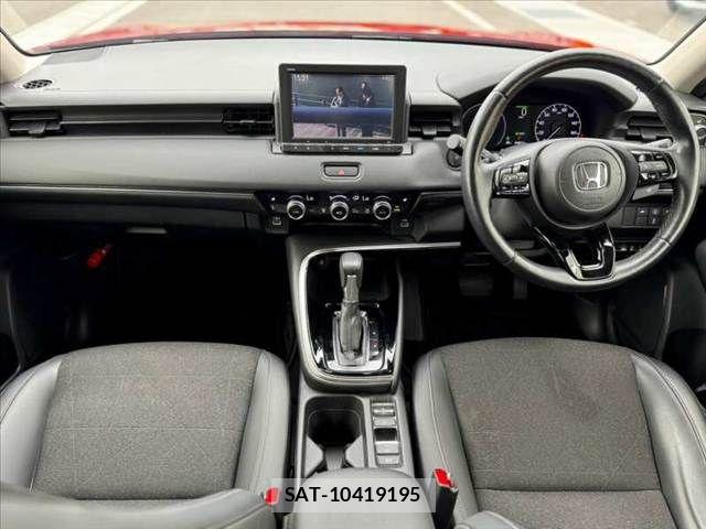 Honda VEZEL 2023-09 8882779-1