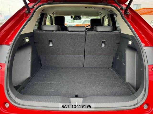 Honda VEZEL 2023-09 8882779-19