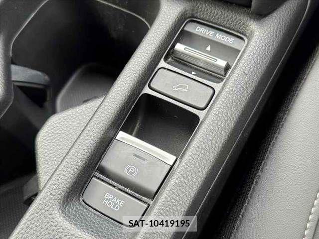 Honda VEZEL 2023-09 8882779-25