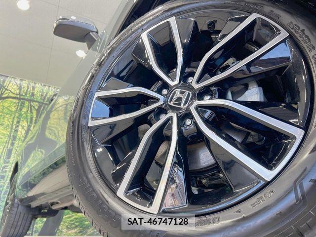 Honda VEZEL 2025-10 8882768-12