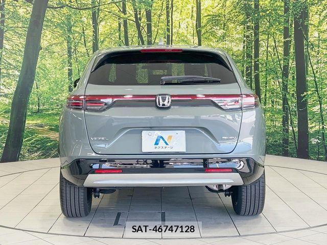 Honda VEZEL 2025-10 8882768-14