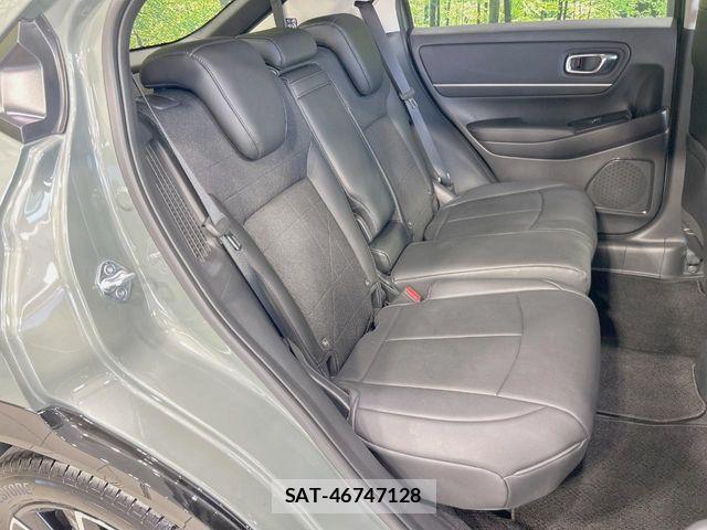 Honda VEZEL 2025-10 8882768-8