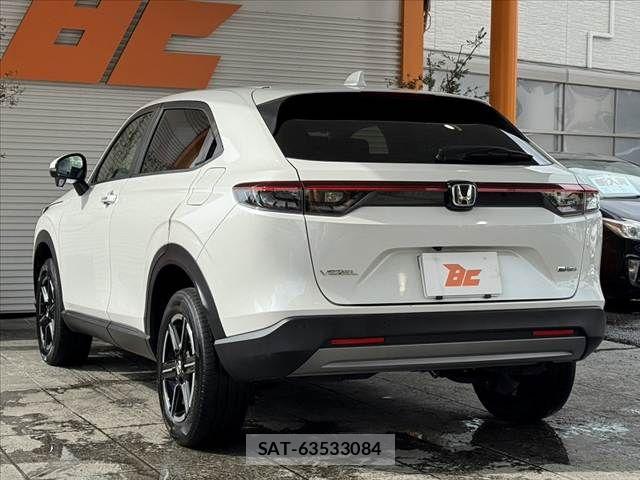 Honda VEZEL 2023-10 8882786-14