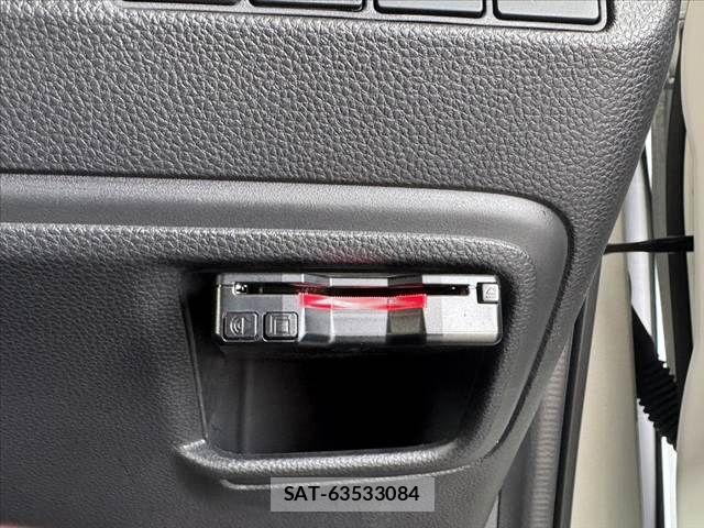 Honda VEZEL 2023-10 8882786-23