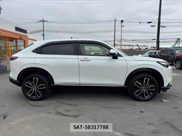 Honda VEZEL 2024-07 8882773-11