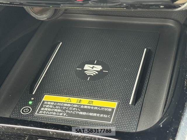 Honda VEZEL 2024-07 8882773-28