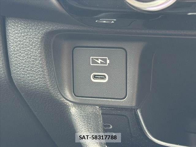 Honda VEZEL 2024-07 8882773-29