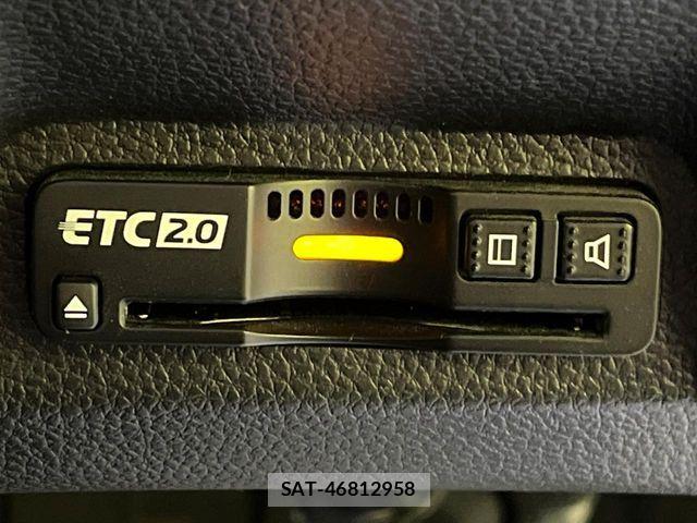 Honda VEZEL 2023-12 8882783-4