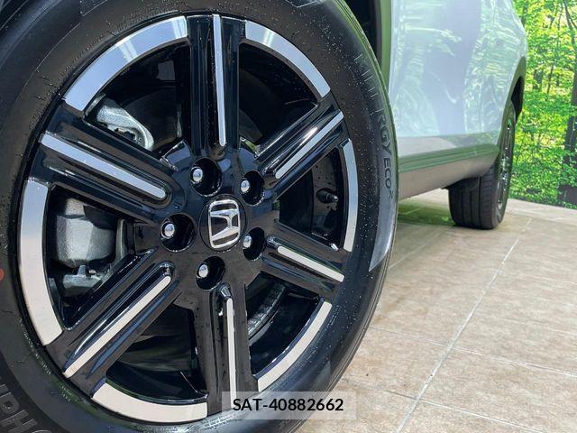 Honda VEZEL 2023-05 8882775-12