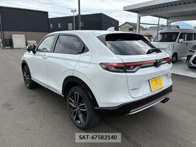 Honda VEZEL 2022-03 8882784-8