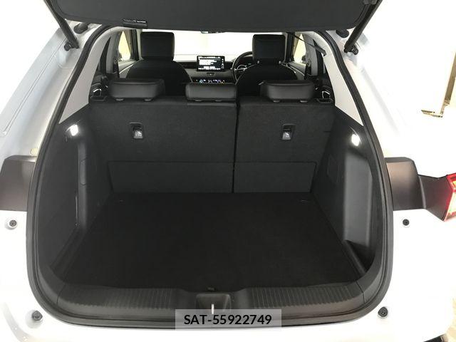 Honda VEZEL 2022-07 8882776-11