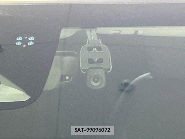Honda VEZEL 2022-02 8882781-4