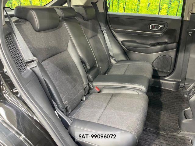 Honda VEZEL 2022-02 8882781-8