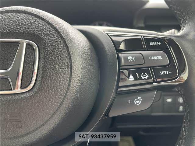 Honda VEZEL 2021-05 8882782-18
