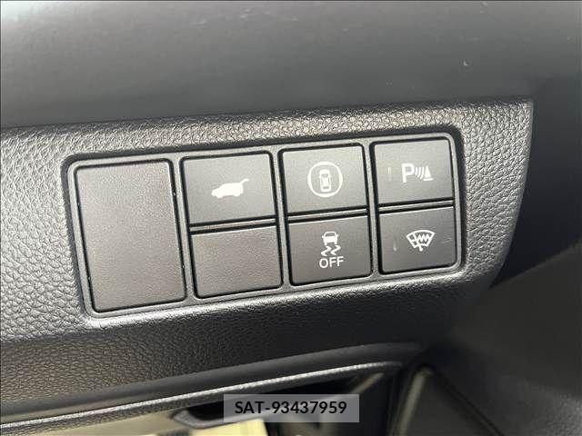 Honda VEZEL 2021-05 8882782-25