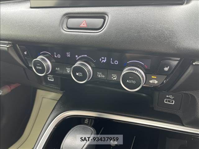 Honda VEZEL 2021-05 8882782-6