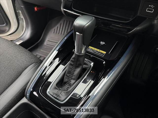 Honda VEZEL 2024-06 8882771-24