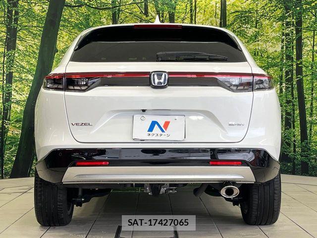 Honda VEZEL 2023-09 8882772-15