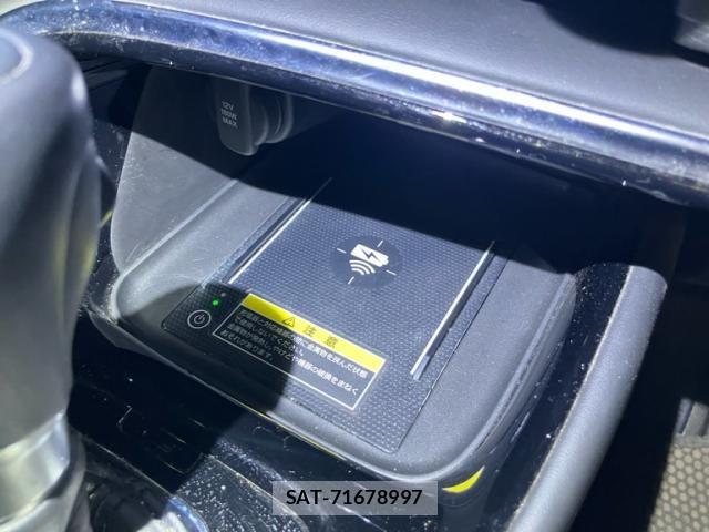 Honda VEZEL 2021-12 8882789-16