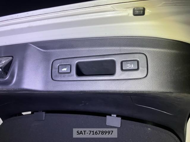 Honda VEZEL 2021-12 8882789-22