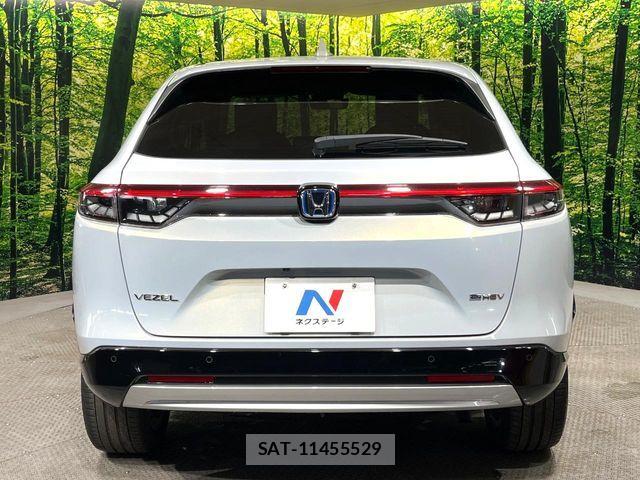 Honda VEZEL 2021-09 8882780-15