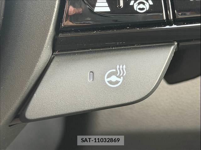 Honda VEZEL 2025-09 8882767-14