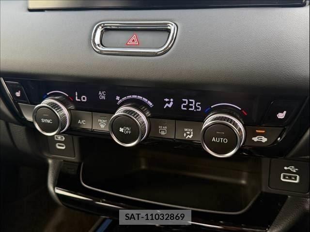 Honda VEZEL 2025-09 8882767-16