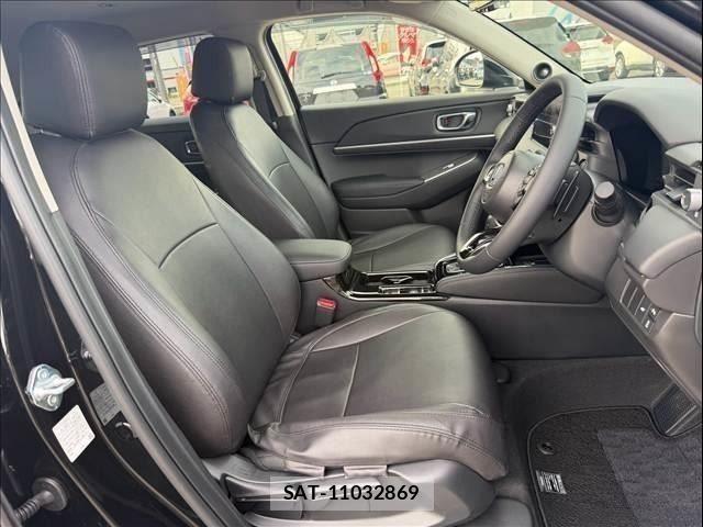 Honda VEZEL 2025-09 8882767-8