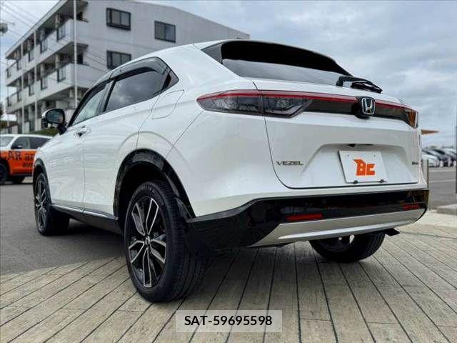 Honda VEZEL 2021-09 8882777-12