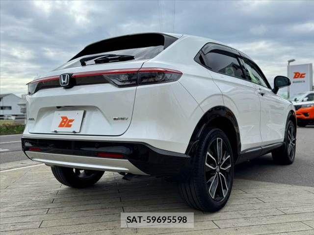 Honda VEZEL 2021-09 8882777-14