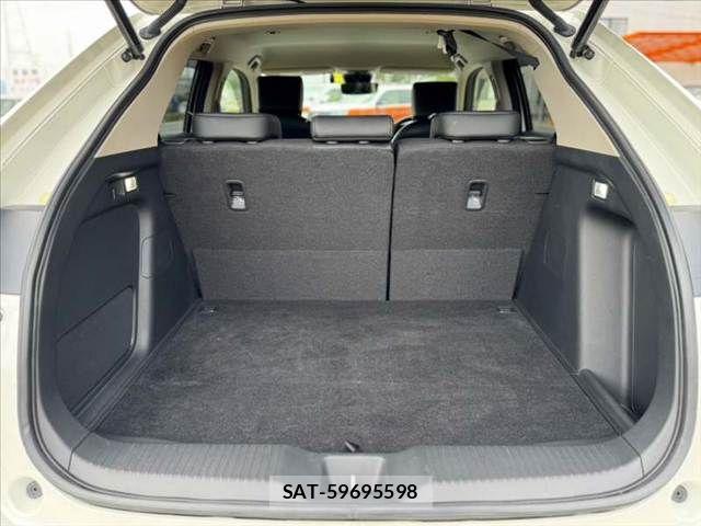Honda VEZEL 2021-09 8882777-19
