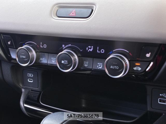 Honda VEZEL 2024-08 8882765-18