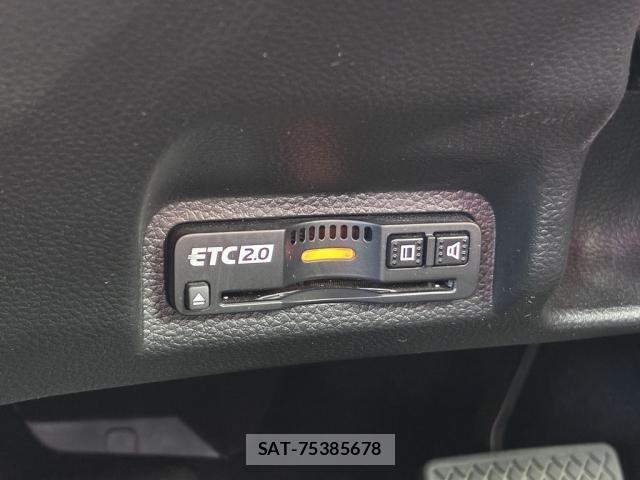 Honda VEZEL 2024-08 8882765-22
