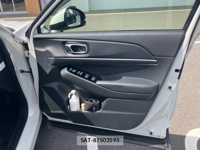 Honda VEZEL 2021-10 8882791-13