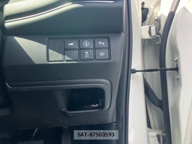 Honda VEZEL 2021-10 8882791-15