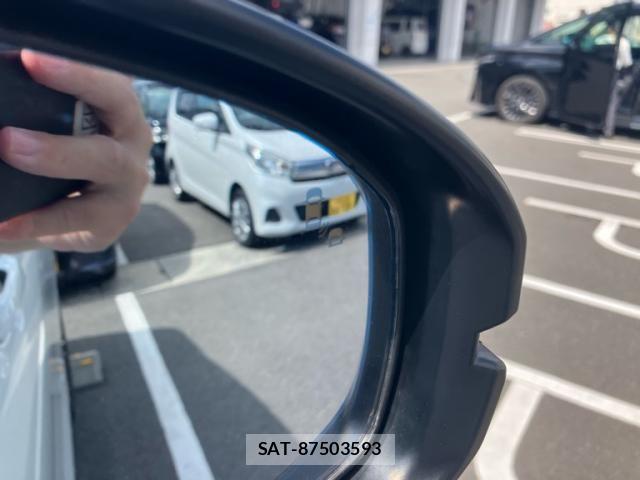 Honda VEZEL 2021-10 8882791-21