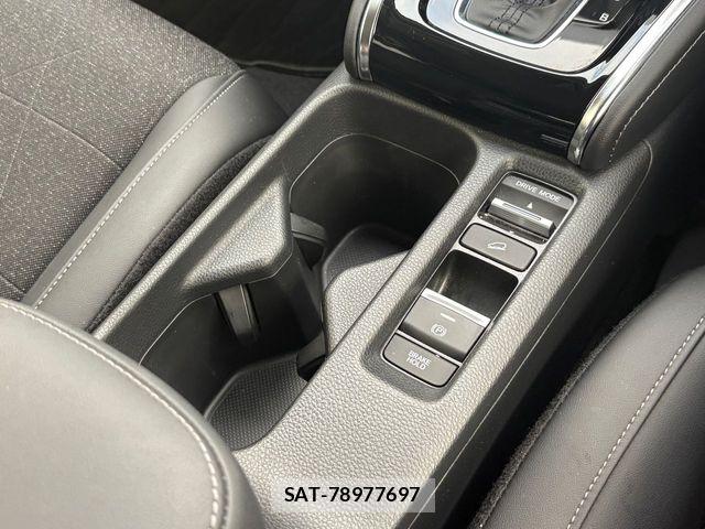Honda VEZEL 2025-07 8882766-14