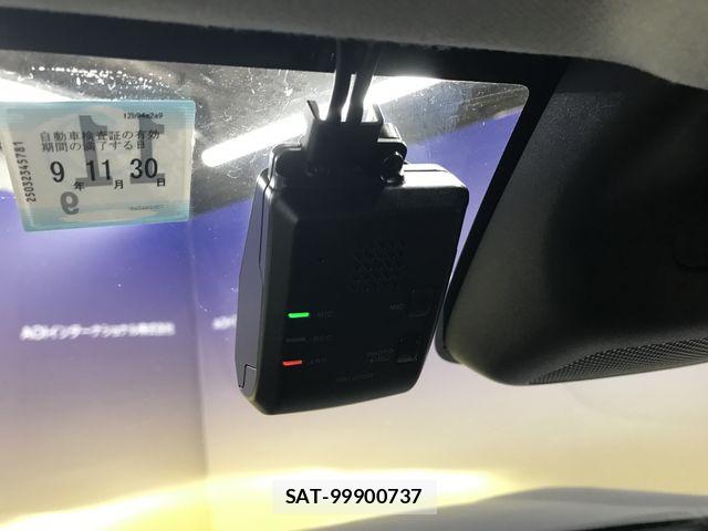 Honda VEZEL 2022-12 8882778-19