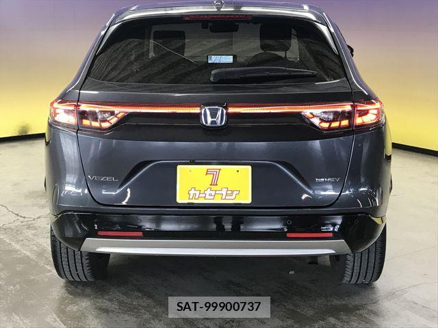 Honda VEZEL 2022-12 8882778-3