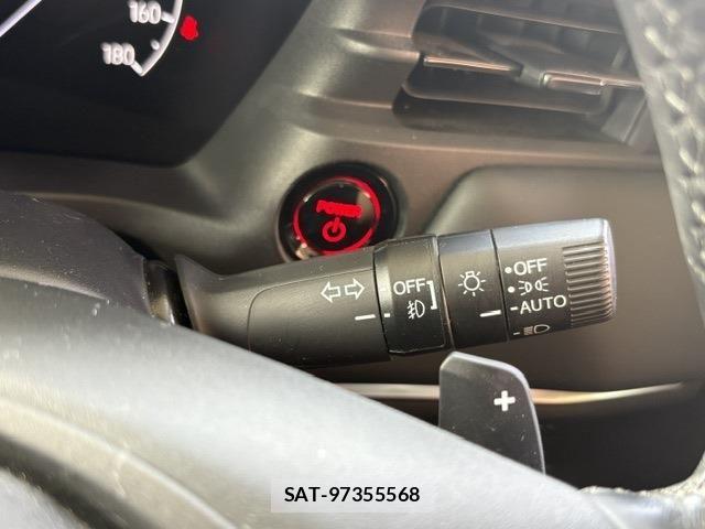 Honda VEZEL 2021-10 8882787-24