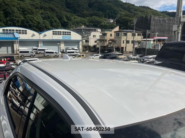 Honda VEZEL 2021-10 8882790-5