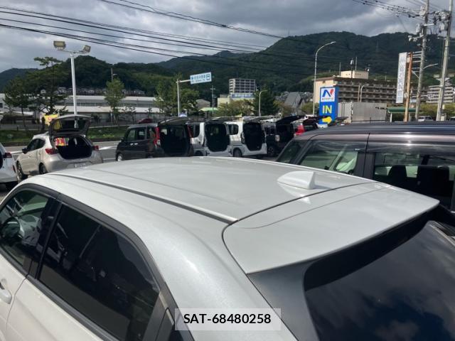 Honda VEZEL 2021-10 8882790-6