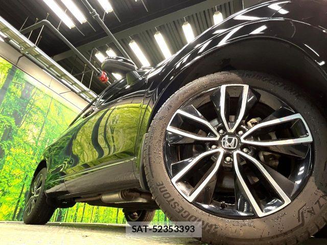Honda VEZEL 2024-01 8882769-12