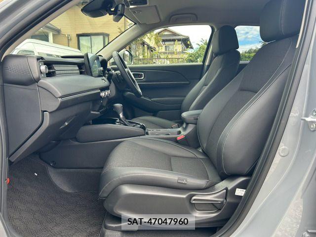 Honda VEZEL 2026-07 8884538-12