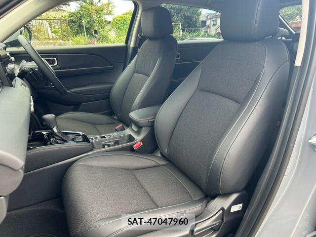 Honda VEZEL 2026-07 8884538-13