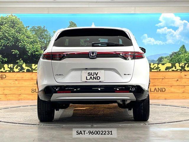 Honda VEZEL 2025-10 8884539-14