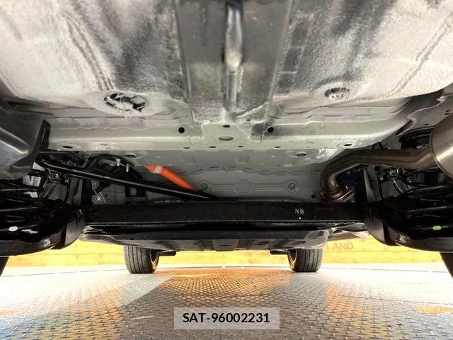 Honda VEZEL 2025-10 8884539-18