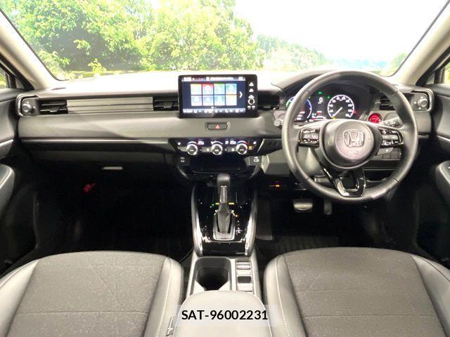 Honda VEZEL 2025-10 8884539-1