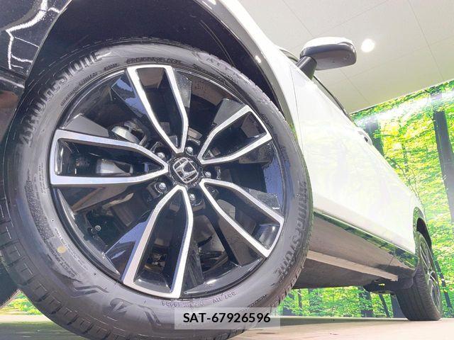 Honda VEZEL 2025-02 8884541-11