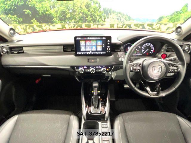 Honda VEZEL 2025-01 8884540-1